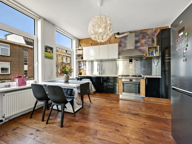 Pluvierstraat 386, 'S-Gravenhage