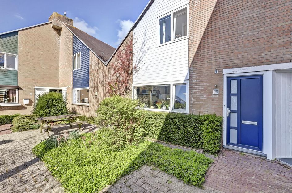 Attleestede 33
