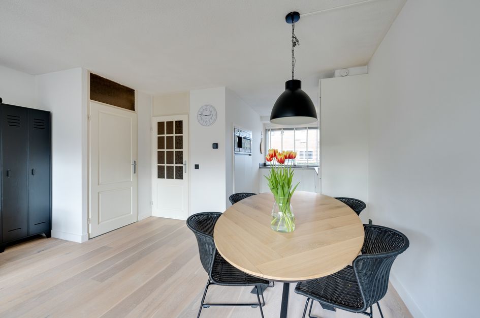 Dovenetelstraat 1