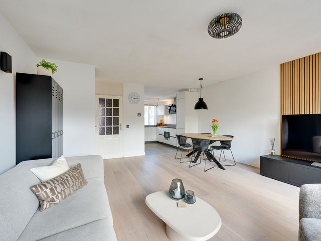 Dovenetelstraat 1, Purmerend