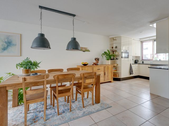 Tjalk 110, Diemen
