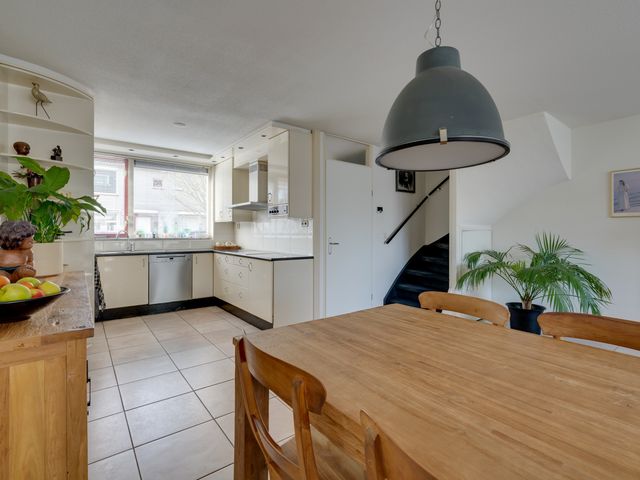 Tjalk 110, Diemen
