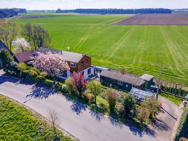 Zuidzijdsedijk 26, Nieuw-Beijerland