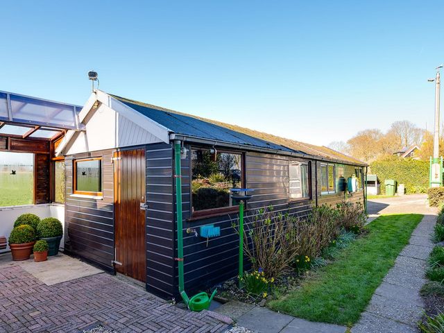 Zuidzijdsedijk 26, Nieuw-Beijerland
