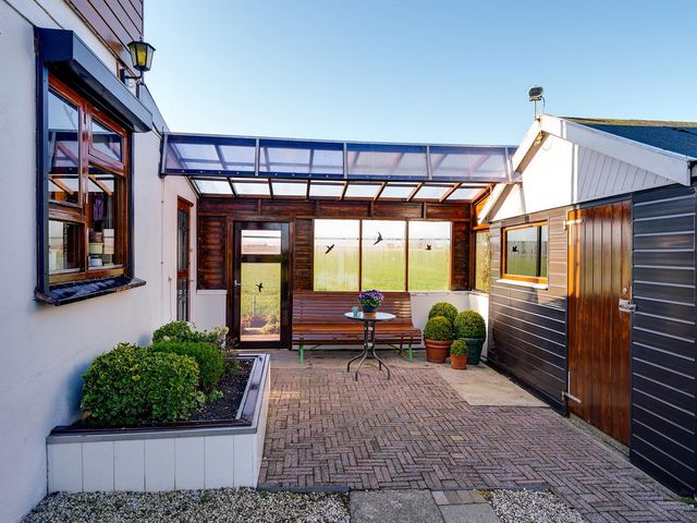 Zuidzijdsedijk 26, Nieuw-Beijerland