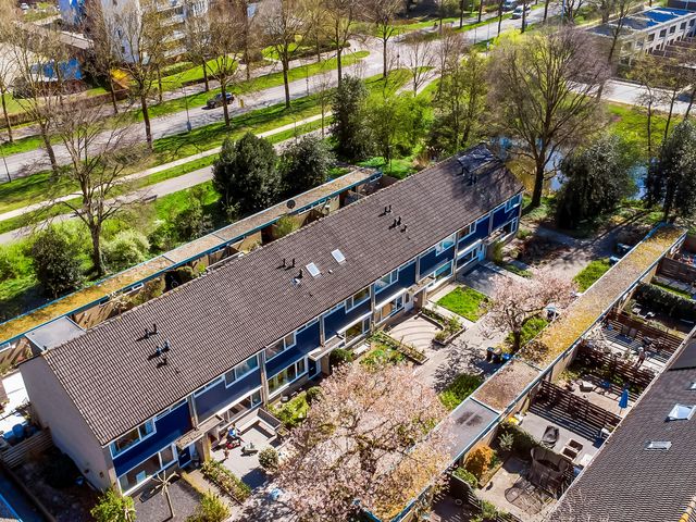 Gentiaanstraat 108, Apeldoorn