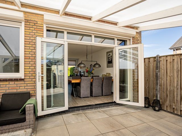 Vogelkersstraat 20, Groesbeek