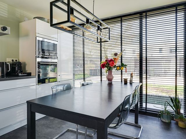 Weegbree 85, 's-Hertogenbosch