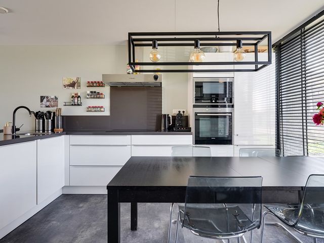 Weegbree 85, 's-Hertogenbosch