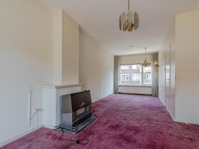 Dorpsweg 180B, Rotterdam