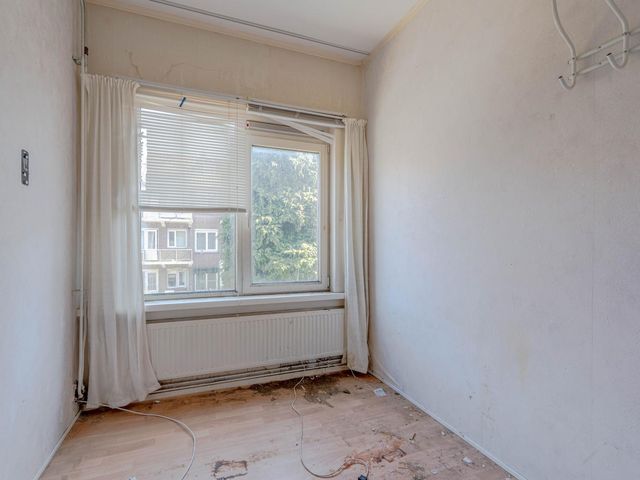Dorpsweg 180B, Rotterdam
