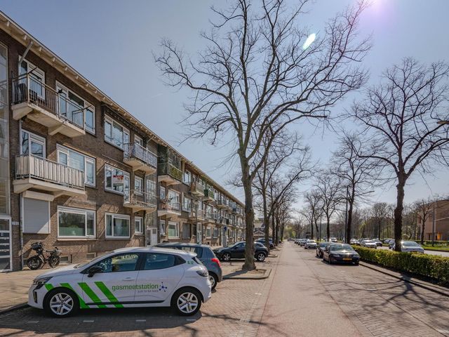 Dorpsweg 180B, Rotterdam