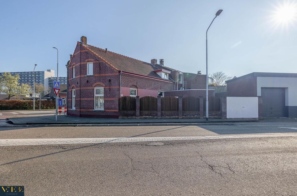 Baarlosestraat 100