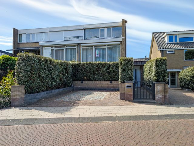 Adriaan Mouriszweg 5, Noordwijk