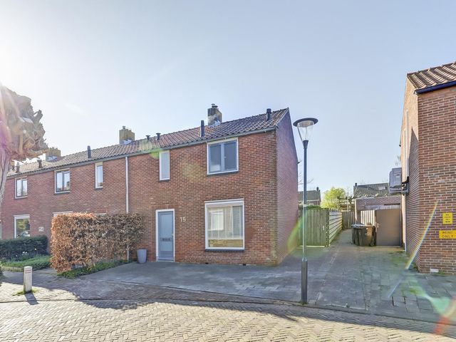 Willemsstraat 15, Kloetinge