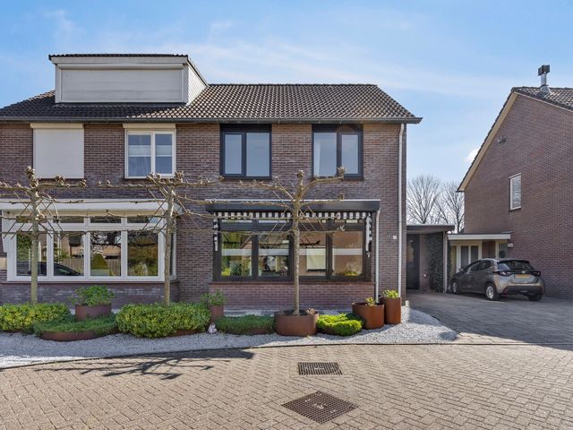 Torenvalk 7, Bunschoten-Spakenburg