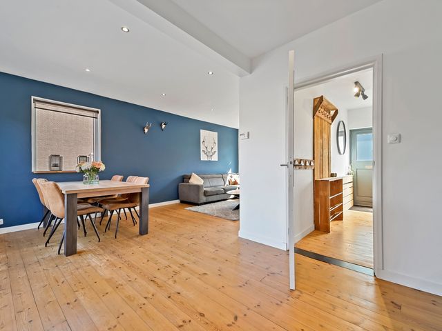 Oranje-Nassaustraat 32, Maasland