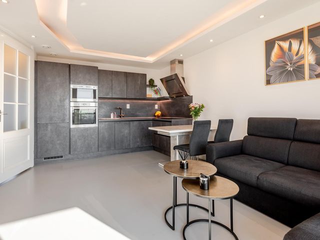 Tempo Doeloestraat 200, Almere