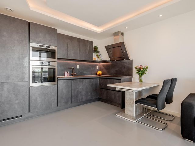 Tempo Doeloestraat 200, Almere