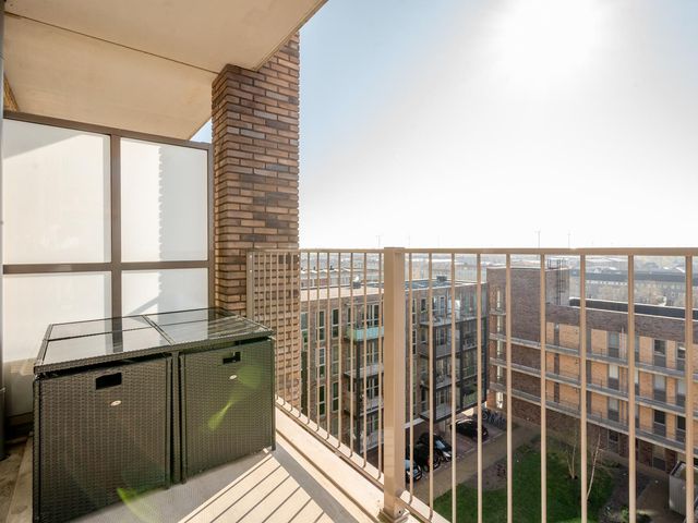 Tempo Doeloestraat 200, Almere