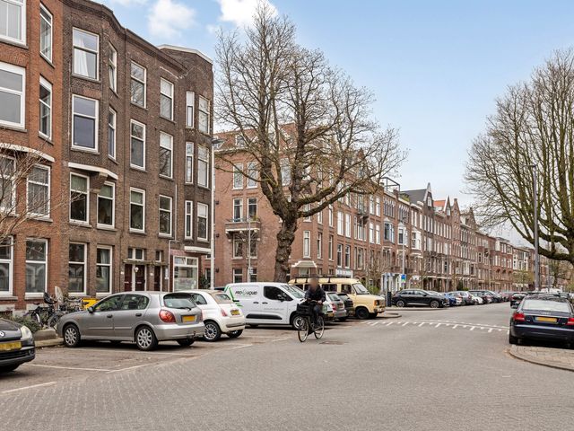 Burgemeester Meineszlaan 99E, Rotterdam
