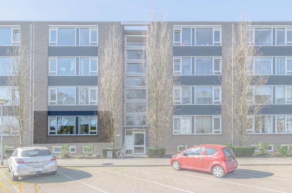 Karel van Egmondstraat 182