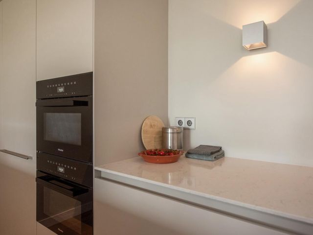 Amazonestroom 182, Zoetermeer
