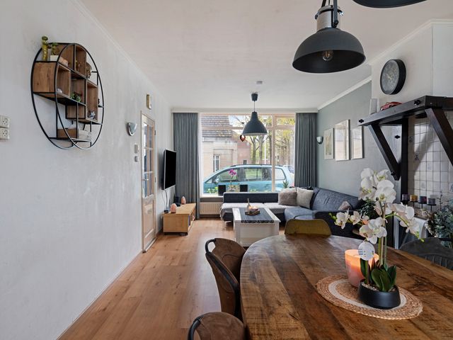 Violethof 20, Tilburg