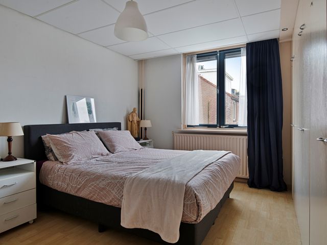 Violethof 20, Tilburg