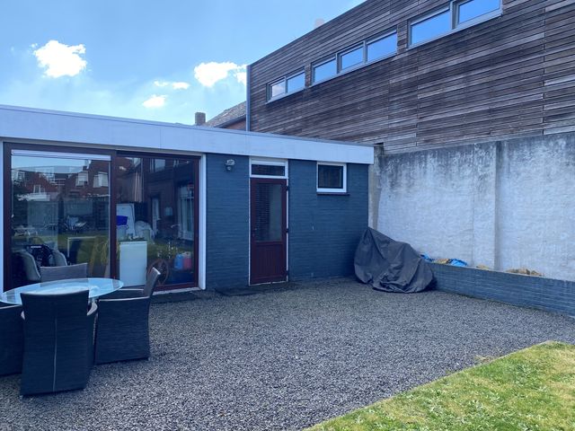 Bredaseweg 64, Roosendaal
