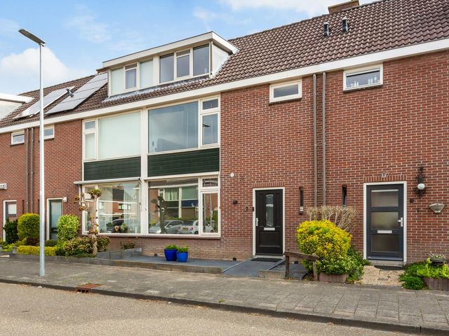 Talma-lanen 7, Woerden