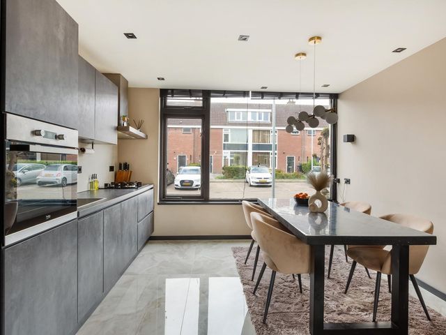 Talma-lanen 7, Woerden