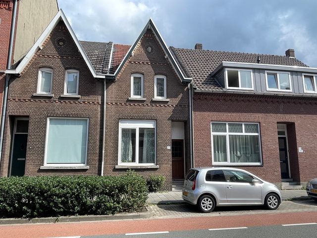 Tegelseweg 77, Venlo