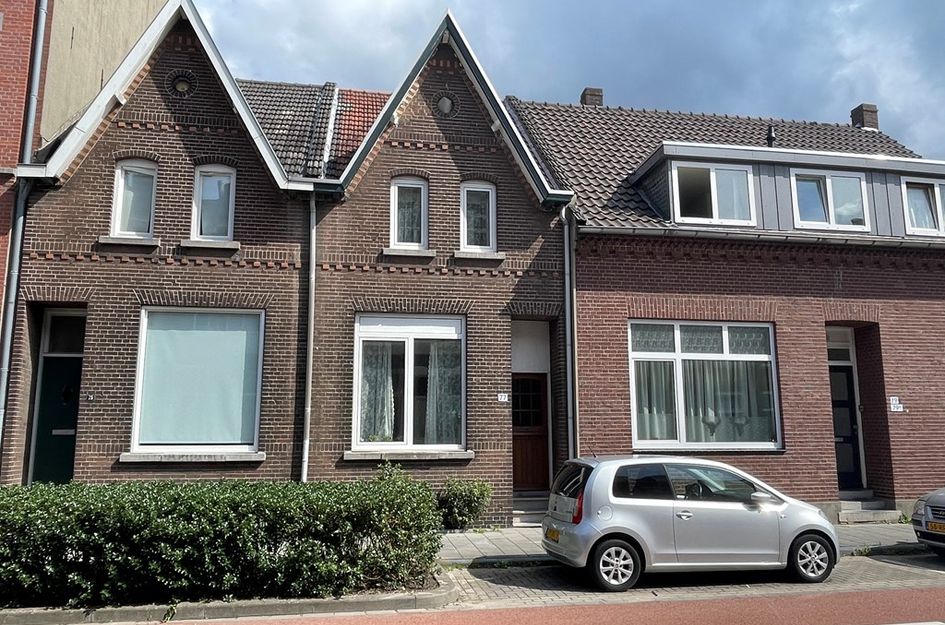 Tegelseweg 77