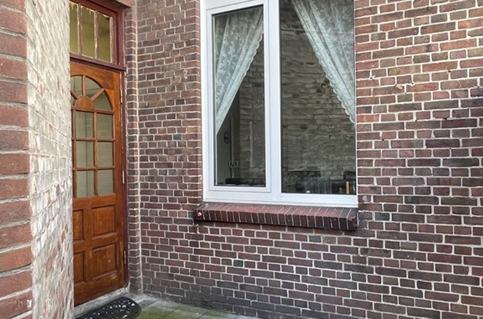 Tegelseweg 77