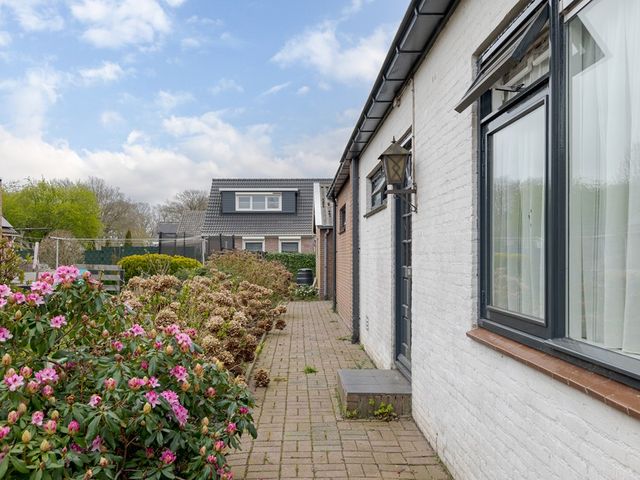 Berkenlaan 9, Geesbrug
