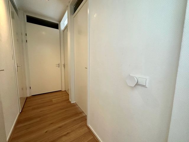 Escamplaan 878D, Den Haag
