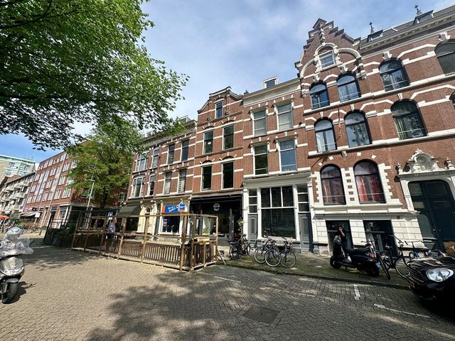 Oostzeedijk Beneden 217B01, Rotterdam