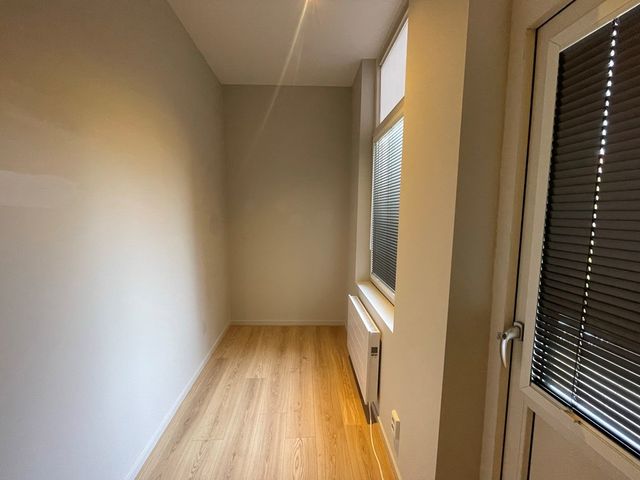Oostzeedijk Beneden 217B01, Rotterdam