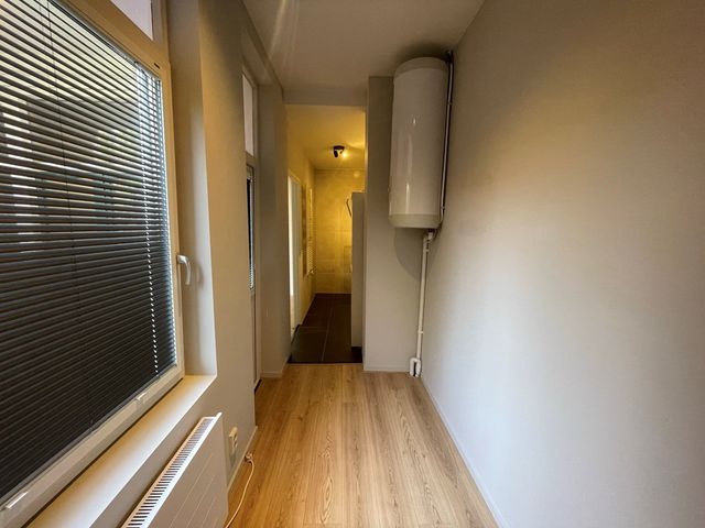 Oostzeedijk Beneden 217B01, Rotterdam
