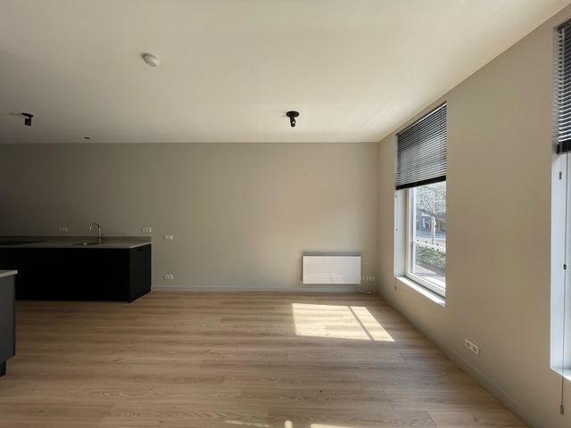 Oostzeedijk Beneden 217B01, Rotterdam