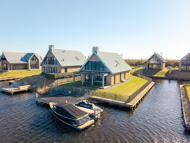 Oesterdam 241, Tholen