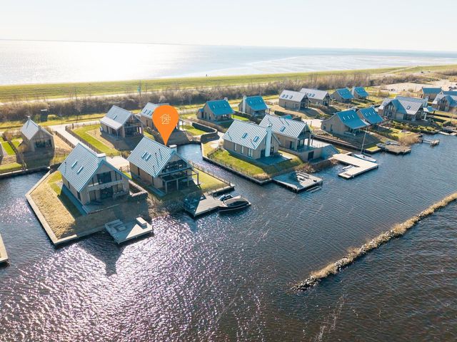 Oesterdam 241, Tholen