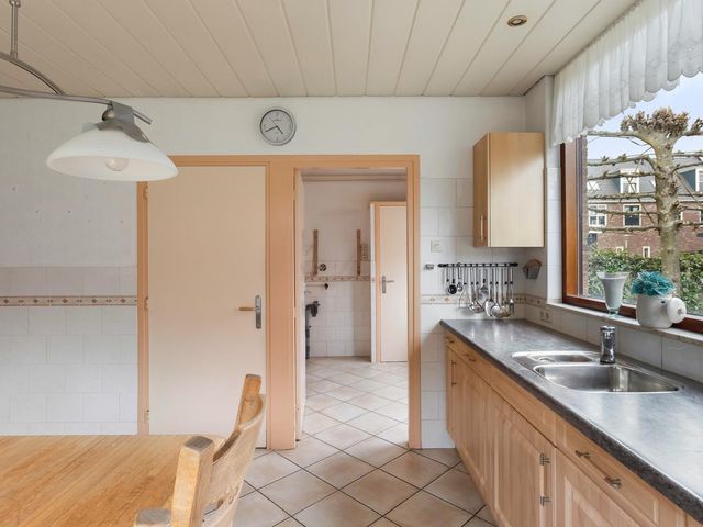 Dorpsstraat 17, Poortugaal