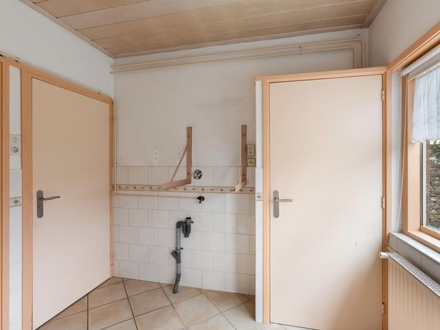 Dorpsstraat 17, Poortugaal