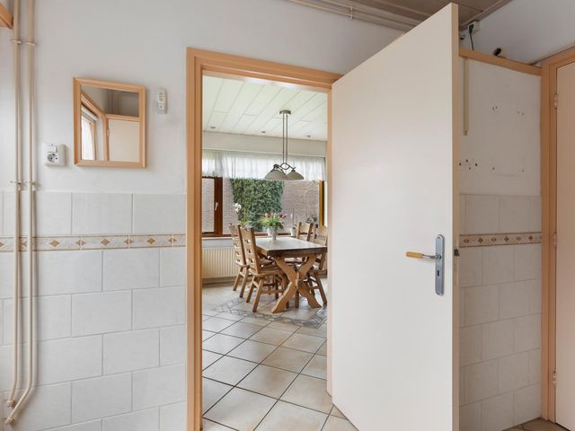 Dorpsstraat 17, Poortugaal