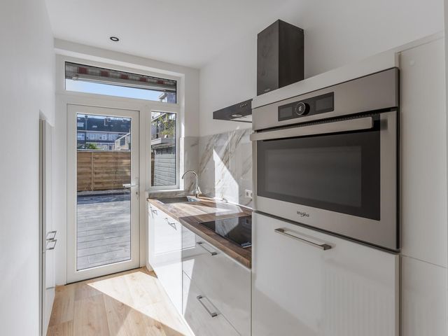 Linnaeusstraat 314, 'S-Gravenhage