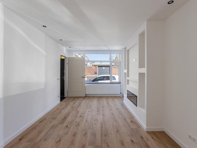 Linnaeusstraat 314, 'S-Gravenhage