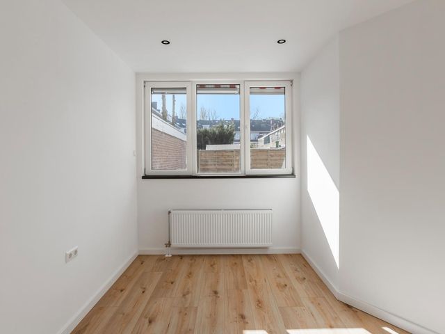 Linnaeusstraat 314, 'S-Gravenhage