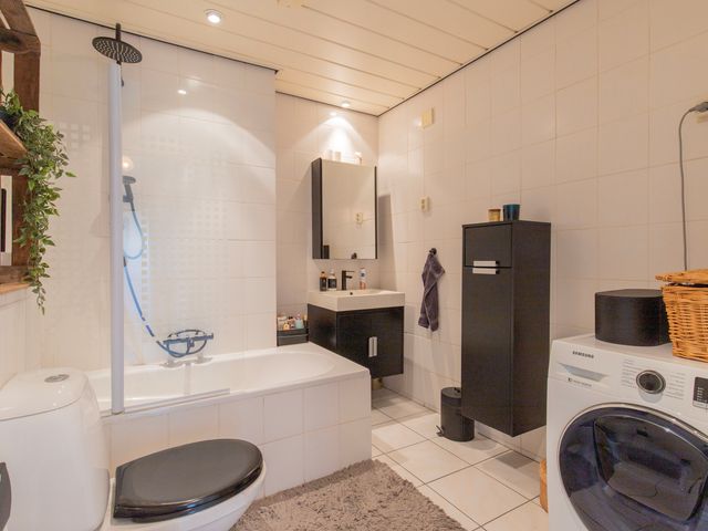 Oranjesingel 84, Beek